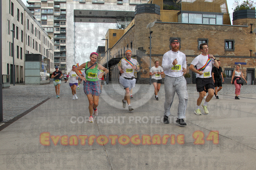 250920_1329_EV4_5736 | Sportfotografie im Rhein-Sieg Kreis, Köln, Bonn, NRW, Rheinland Pfalz, Hessen, etc. Unser Tätigkeitsfeld umfasst den Laufsport vom Volkslauf über den Marathon, Duathlon, Triathon bis zum Ultralauf wie Kölnpfad Ultra oder Schindertrail.