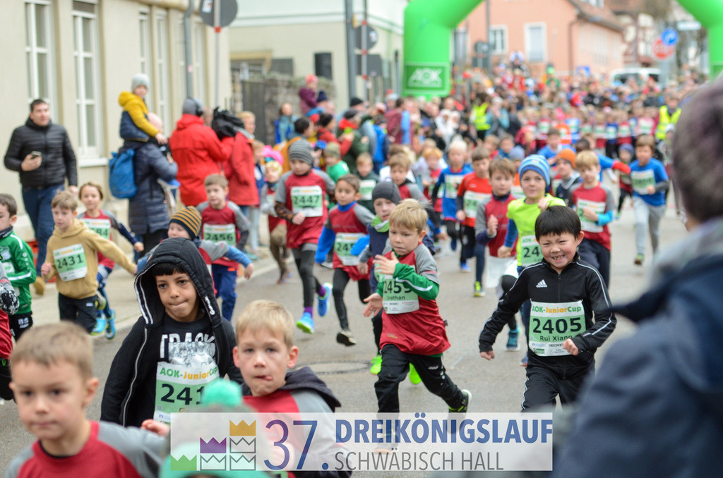 AOK JuniorCup 400m | 3Koenigslauf 2023 - Realisiert mit Pictrs.com