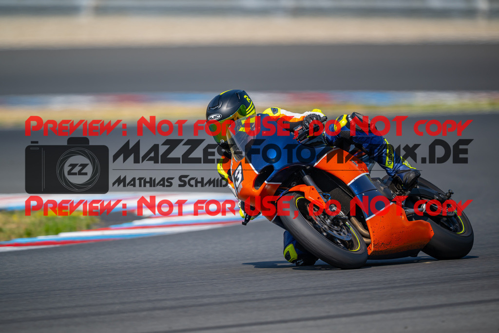 MaZZes-Fotomatrix-20260805-518853 | OPEN