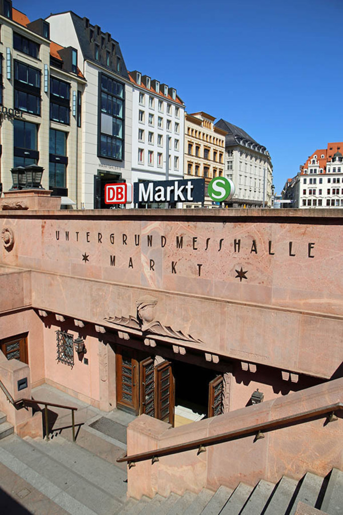 Foto: Leipzig - Untergrundmessehaus | Das Team hinter BILDLEXIKON LEIPZIG bündelt historische wie aktuelle Informationen über die Stadt Leipzig in Text und Bild auf einer Plattform und stellt diese der interessierten Öffentlichkeit zur Verfügung.