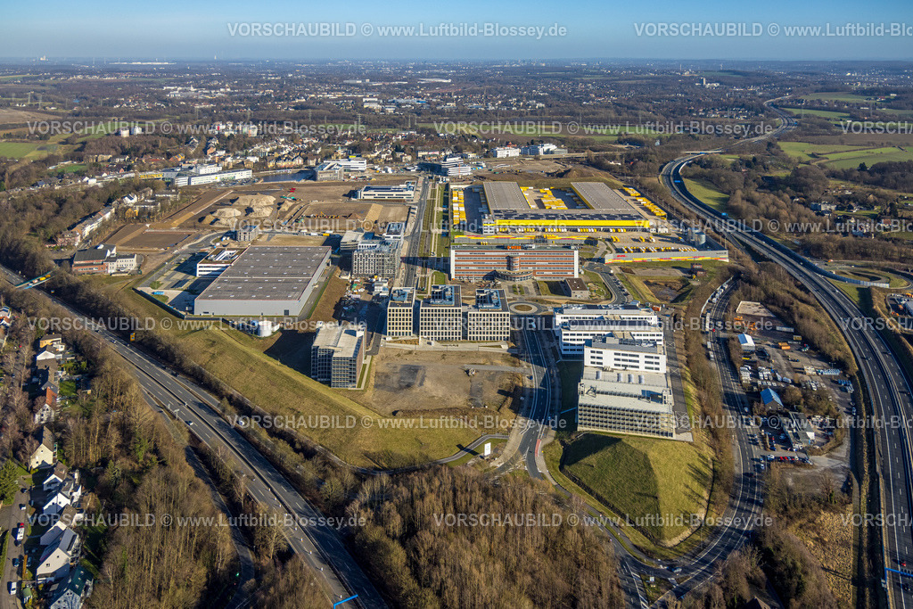 Bochum240103329 | Luftbild, DHL Logisitik und O-Werk Gebäude, Großbaustelle Mark 51/7, O-Werk Campus und Neubau Wissenschafts- und Technologiequartier, ehemaliges Opel Areal an der Autobahn A448, Laer, Bochum, Ruhrgebiet, Nordrhein-Westfalen, Deutschland