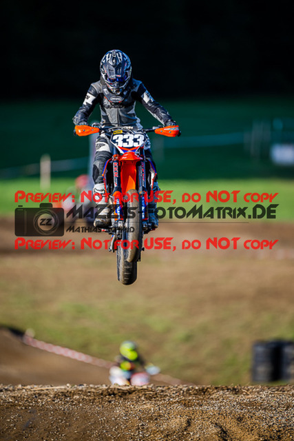 MaZZes_FotoMatrix_220903_8294 | S4