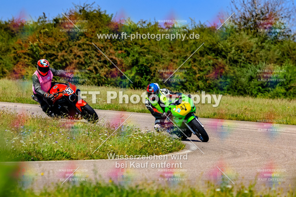 042-3178 | Hier findet Ihr Bilder von Touristenfahrten auf der Nürburgring Nordschleife oder von anderen Veranstaltungen die ich besucht habe. Viel Spass beim Durch Schauen 