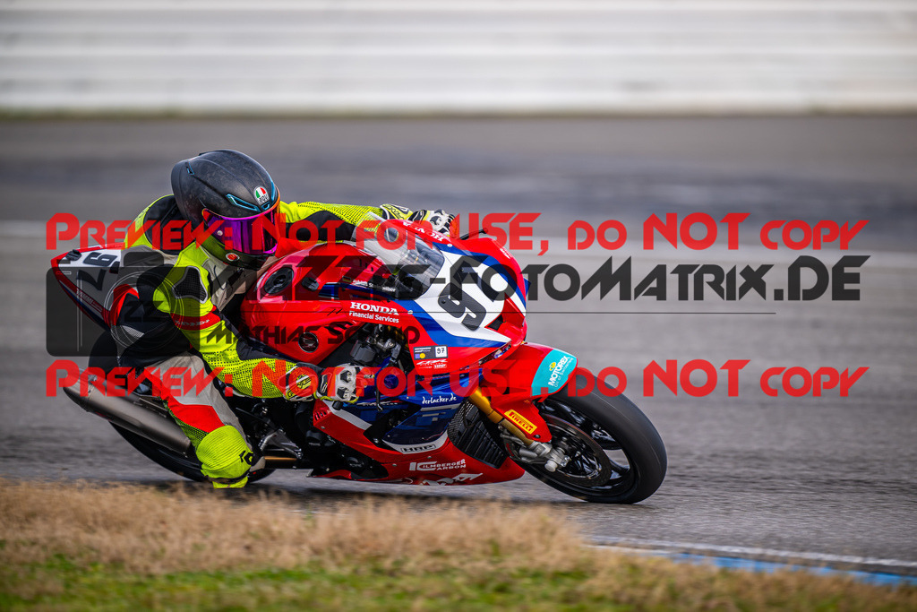 MaZZes_Fotomatrix_20240317_6021986_4126 | Fotograf Mathias Schmid
Sportfotograf,
Eventfotograf,
Hochzeitsfotograf,
Portraitfotograf