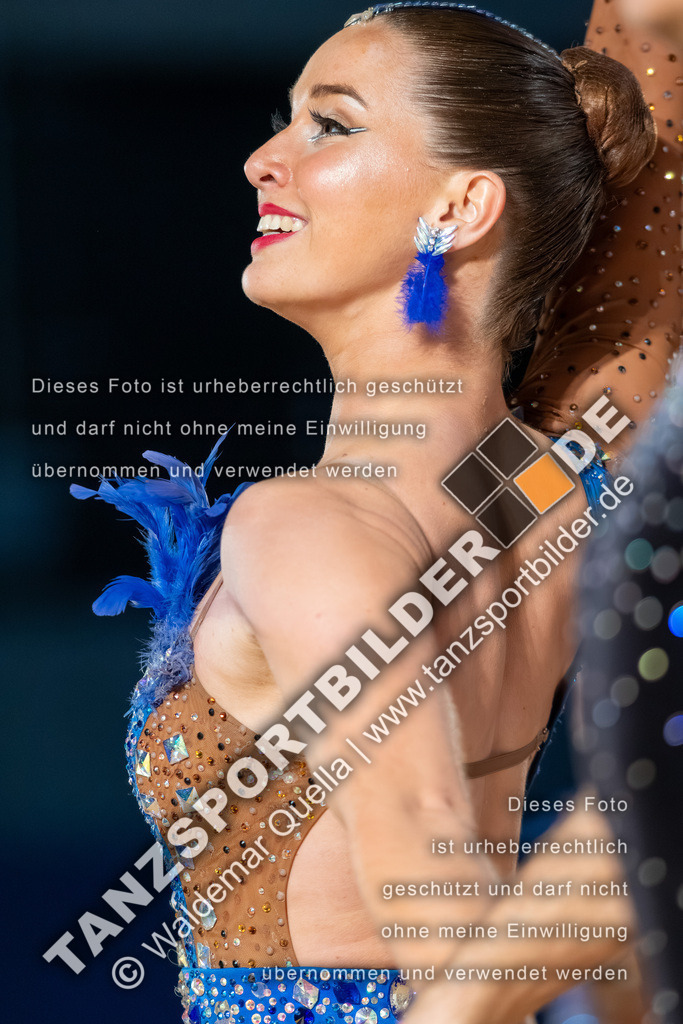 20260322-01260 | Hier finden Sie Tanz Bilder vom Latein und Standard Formationen tanzen. Sportbilder vom Tanzsport. Schöne Fotos und von Weltmeisterschaft, Europameisterschaft, Bundesliga, Regionalliga, Oberliga und Landesliga sowie von GOC Stuttgart, DanceComp, WM Bremen