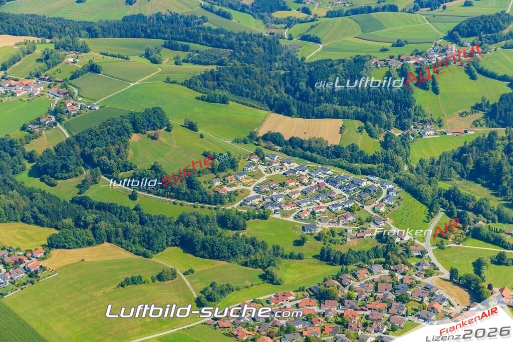 Klassische Luftaufnahme ohne Drohne zeigt:Paulusmühle bei Röhrnbach - Die Luftbildaufnahme wurde 2025 vom UL-Flugzeug heraus erstellt ( keine Drohne ) - Hochauflösende Luftaufnahme -Nicht vergleichbar mit Google Maps oder Satelittenbilder- Die Geschenkidee !Mit Lizenz und Bildrechte bestellbar