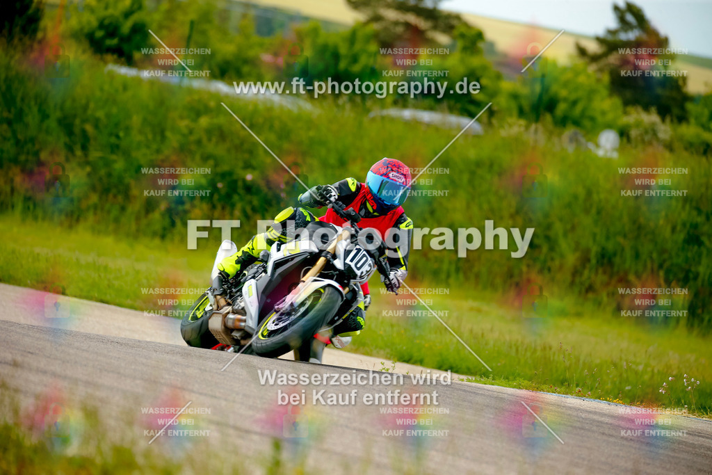 _MOT1420 | Hier findet Ihr Bilder von Touristenfahrten auf der Nürburgring Nordschleife oder von anderen Veranstaltungen die ich besucht habe. Viel Spass beim Durch Schauen 