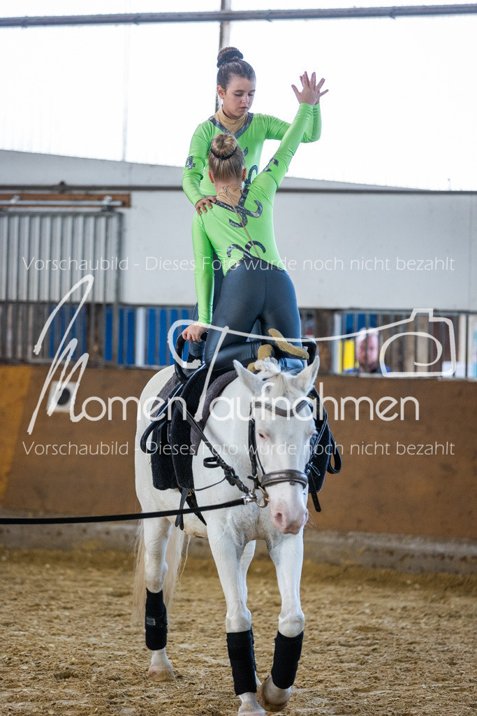 SS-Maxi-222 | MomenTaufnahmen Pferdesportfotos