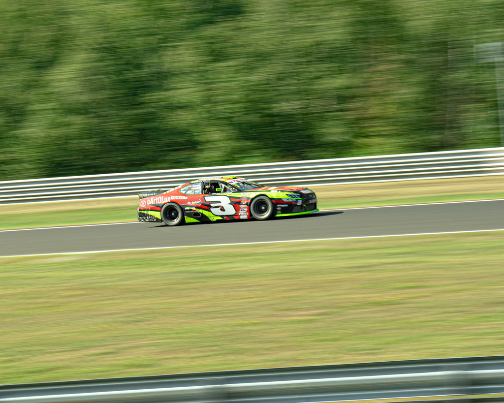 _DSC8576 | Exklusive Motorsport-Fotografie aus Leipzig von TXO Media – für Rennfahrer, Teams & Sponsoren. Sausemuth liefert starke Bilder, die Emotion zeigen. Jetzt buchen & glänzen! - Realisiert mit Pictrs.com