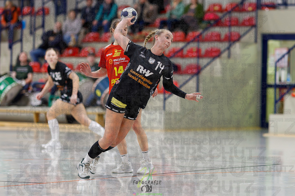 Frauen Regionalliga (HHV); HSG Wettenberg - HSG Twistetal | Frauen Regionalliga (HHV); HSG Wettenberg - HSG Twistetal am 08.11.2025 in Launsbach (Wettenberg) (Halle GS Launsbach (Wettenberg))Photo © 2025 - Jörg Heinrich - Realisiert mit Pictrs.com