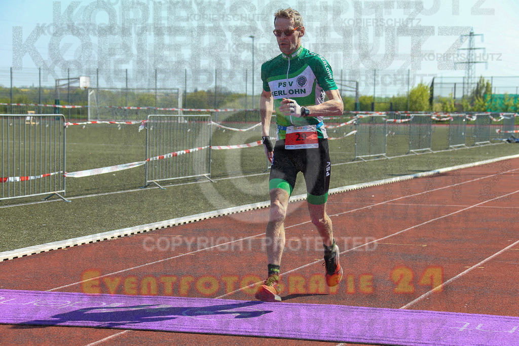 220424_1214_EX1_5334 | Sportfotografie im Rhein-Sieg Kreis, Köln, Bonn, NRW, Rheinland Pfalz, Hessen, etc. Unser Tätigkeitsfeld umfasst den Laufsport vom Volkslauf über den Marathon, Duathlon, Triathon bis zum Ultralauf wie Kölnpfad Ultra oder Schindertrail.