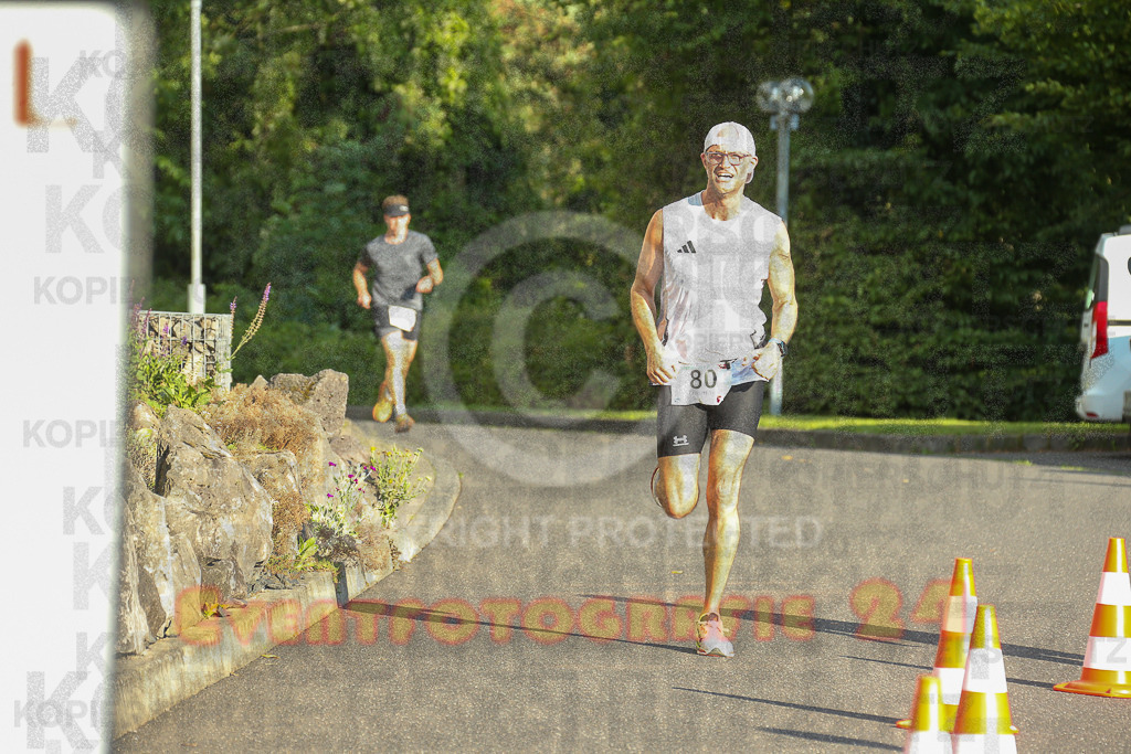 250801_1908_EX1_7151 | Sportfotografie im Rhein-Sieg Kreis, Köln, Bonn, NRW, Rheinland Pfalz, Hessen, etc. Unser Tätigkeitsfeld umfasst den Laufsport vom Volkslauf über den Marathon, Duathlon, Triathon bis zum Ultralauf wie Kölnpfad Ultra oder Schindertrail.