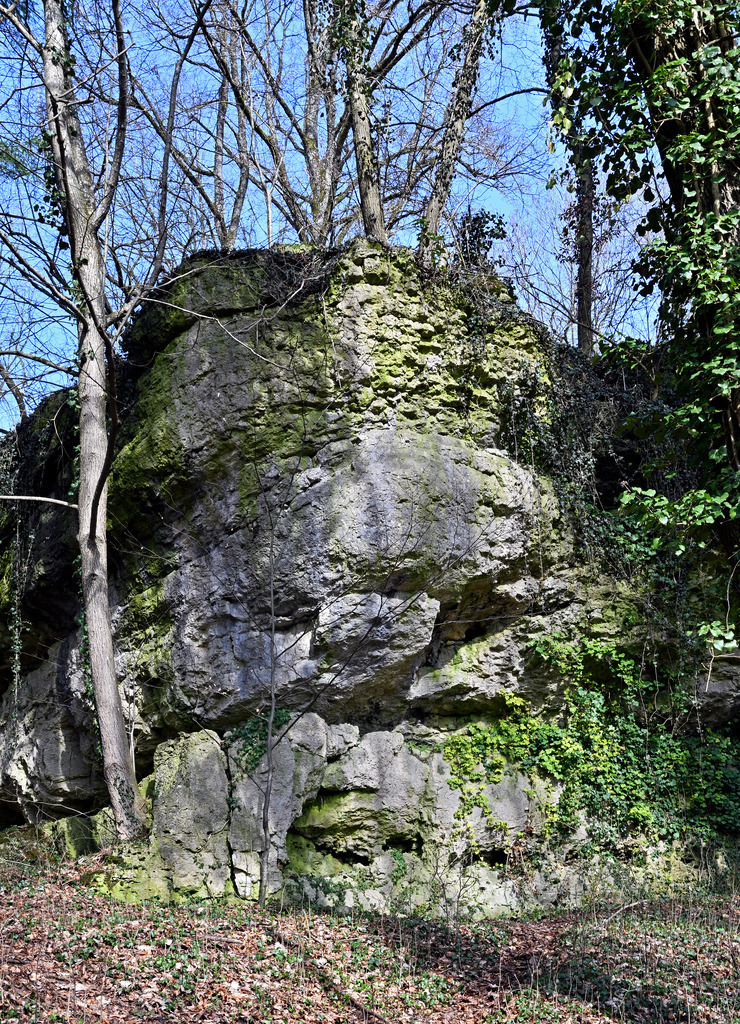 Felsen01h | lucisnaturbilder - Realisiert mit Pictrs.com