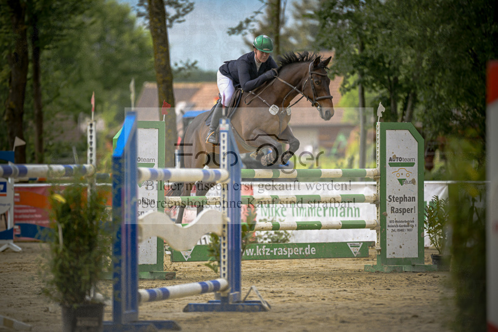 20240505-DOS_1850 | Entdecke hochwertige Reitturnierfotos von Foto Oger. Professionell, emotional und authentisch – jetzt Lieblingsmomente im Shop bestellen.Deutschlandweite Turnierfotografie. - Realisiert mit Pictrs.com