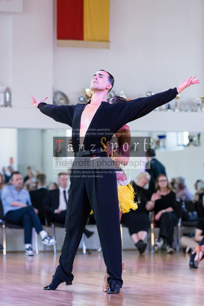 20240616_D-Cup-HGR-Latein_4714 | Tanzsportbilder, Standardtanz, Lateintanz, WDSF, DTV, LTVB, dancecomp, goc, hessen tanzt, blaues band der spree, walzer, tango, wiener walzer, slowfox, quickstepp, samba, rumba, cha-cha-cha, paso doble. jive, hd-kroft photography, turniertanzsport