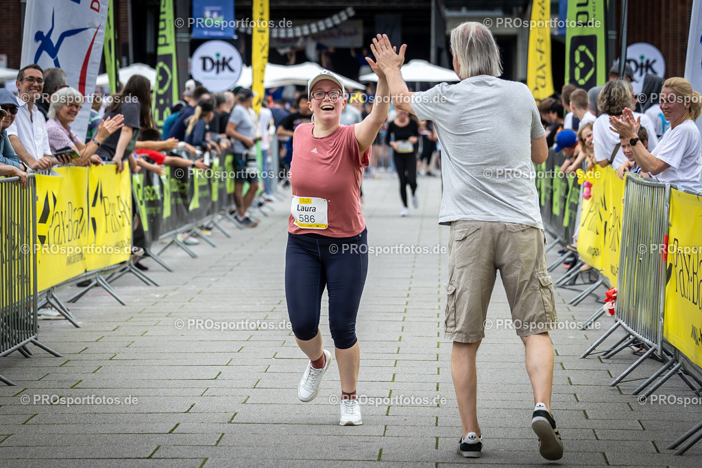 Stadionlauf Köln, 26.05.2024 | Impressionen von Stadionlauf Köln am 26.05.2024 rund um das RheinEnergie-Stadion in Koeln-Müngersdorf.
