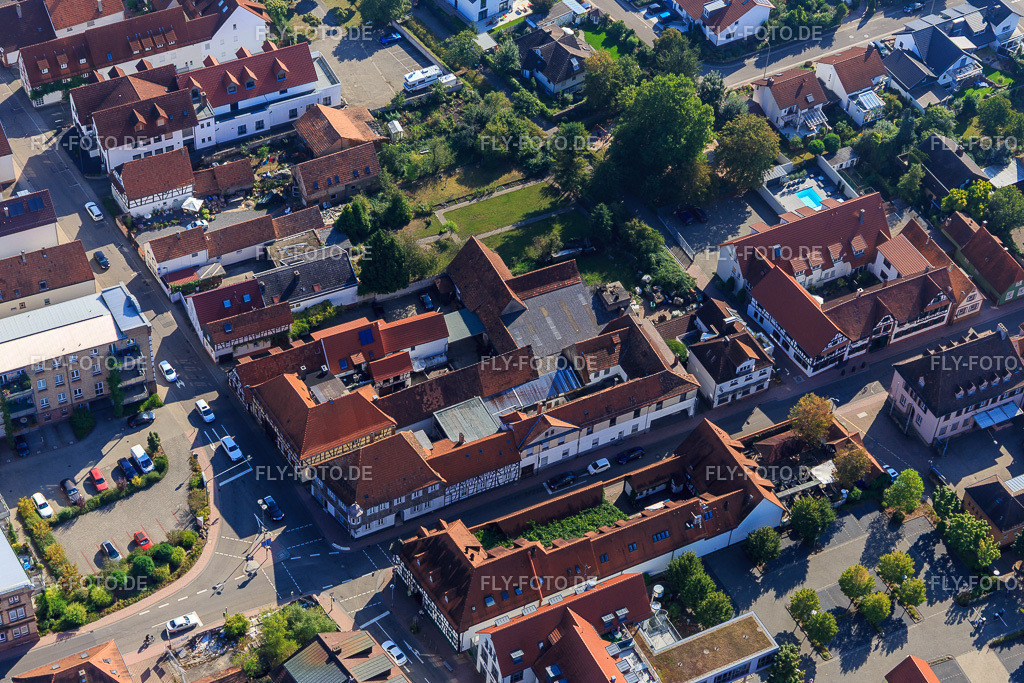 frankenhofpassage | Luftbild: frankenhofpassage in Kandel im Bundesland Rheinland-Pfalz in Deutschland. Foto: IMG_094937.jpg vom 24.09.2016 durch Werner Riehm/FLY-FOTO.de - Realisiert mit Pictrs.com
