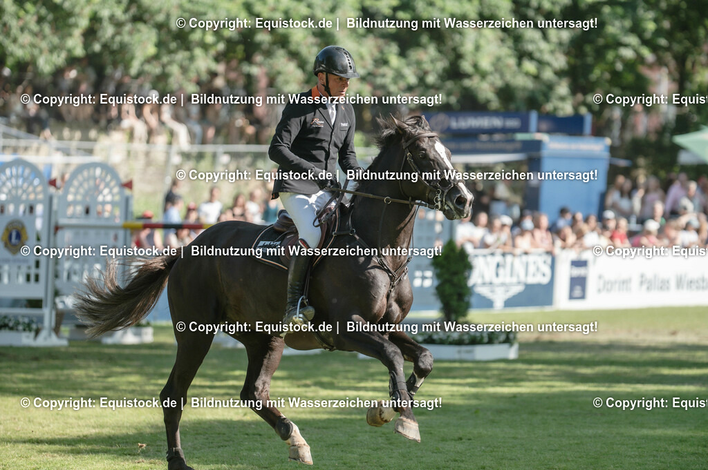 20230528_17_CSI4_Hess.Min.Präs_0161 | equistock