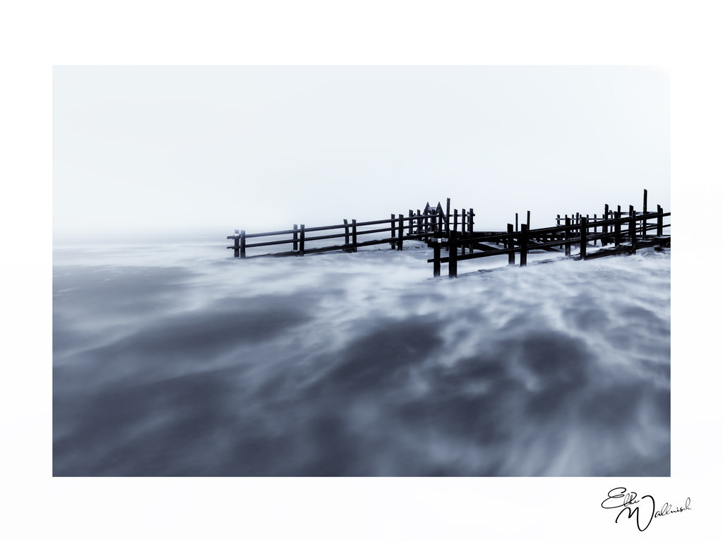 Wintersturm | Herzlich willkommen auf meiner Seite! Ich bin Elke Wallnisch, Deine Fotografin für lichtstarke Momente. Der Name steht für alles, was mich mit der Fotografie verbindet: Das Licht und seine machtvolle Wirkung auf eine Situation oder unsere Stimmung - Realisiert mit Pictrs.com