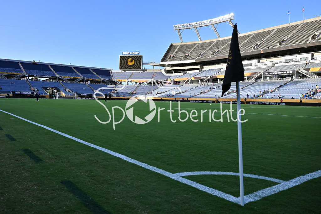 Manchester City - Al-Hilal SFC | Im Camping World Stadium von Orlando - Florida findet heute das Achtelfinale zwischen ManCity und Al-Hilal statt / Stadionfoto / Stadionbild / Symbolbild / Symbolfoto / FIFA Club World Cup: Manchester City - Al-Hilal SFC, Camping World Stadium am 30.06.2025 / NOT FOR SALE IN USA