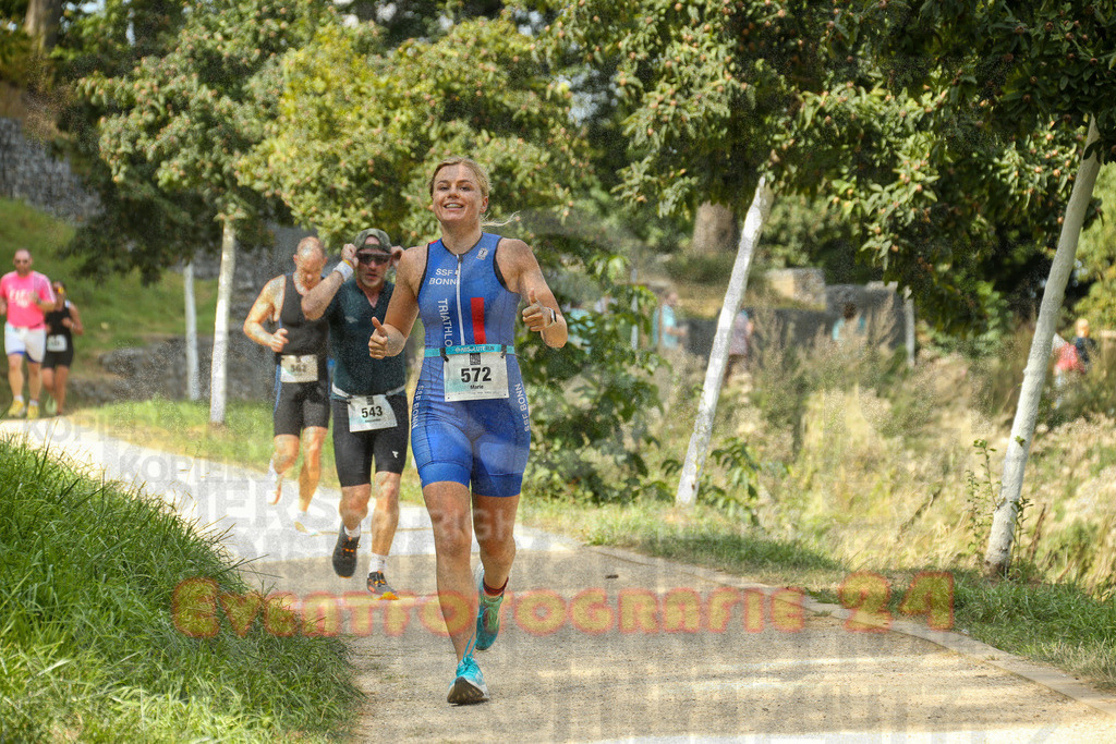 250824_1414_EX1_5449 | Sportfotografie im Rhein-Sieg Kreis, Köln, Bonn, NRW, Rheinland Pfalz, Hessen, etc. Unser Tätigkeitsfeld umfasst den Laufsport vom Volkslauf über den Marathon, Duathlon, Triathon bis zum Ultralauf wie Kölnpfad Ultra oder Schindertrail.
