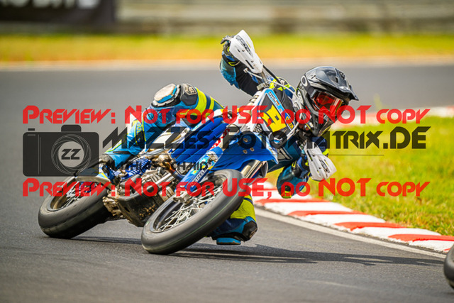 MaZZes_FotoMatrix_230702_8185 | S2