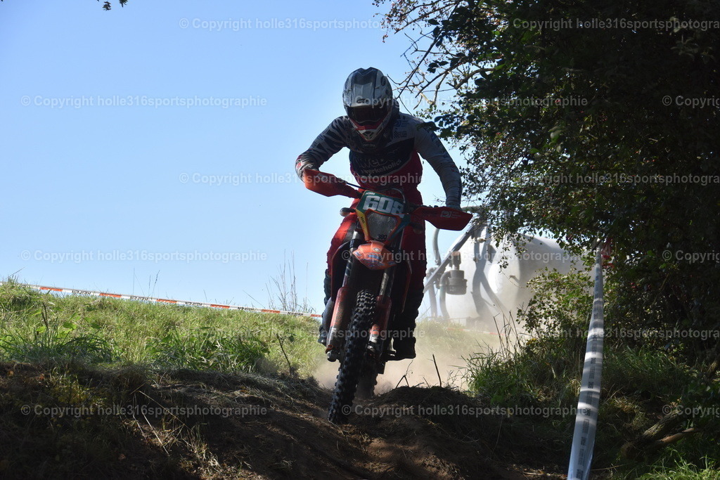 DSC_0224 | Sportfotografie , Motorsport, Motoross, Reitsport, Mointainbike, Enduro,
Landschaft , Outdoor, Eventfotografie, Landschaft, Bilder online bestellen - Realisiert mit Pictrs.com