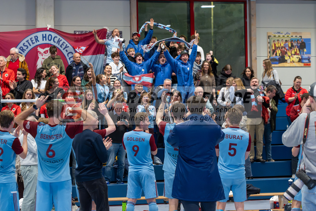 SFE_20260131_0203 | Mönchengladbach, Deutschland, 31.01.26: Hallenhockey 1. Bundesliga Herren Playoff zwischen Crefelder HTC - UHC Hamburg im GHTC Halle am 31.01.2026 in Mönchengladbach, Deutschland. (Foto von Stephan Fehrmann)Mönchengladbach, Germany, 31.01.26: Hallenhockey 1. Bundesliga Herren Playoff between Crefelder HTC - UHC Hamburg in GHTC Halle at 31.01.2026 in Mönchengladbach, Deutschland. (Foto from Stephan Fehrmann)