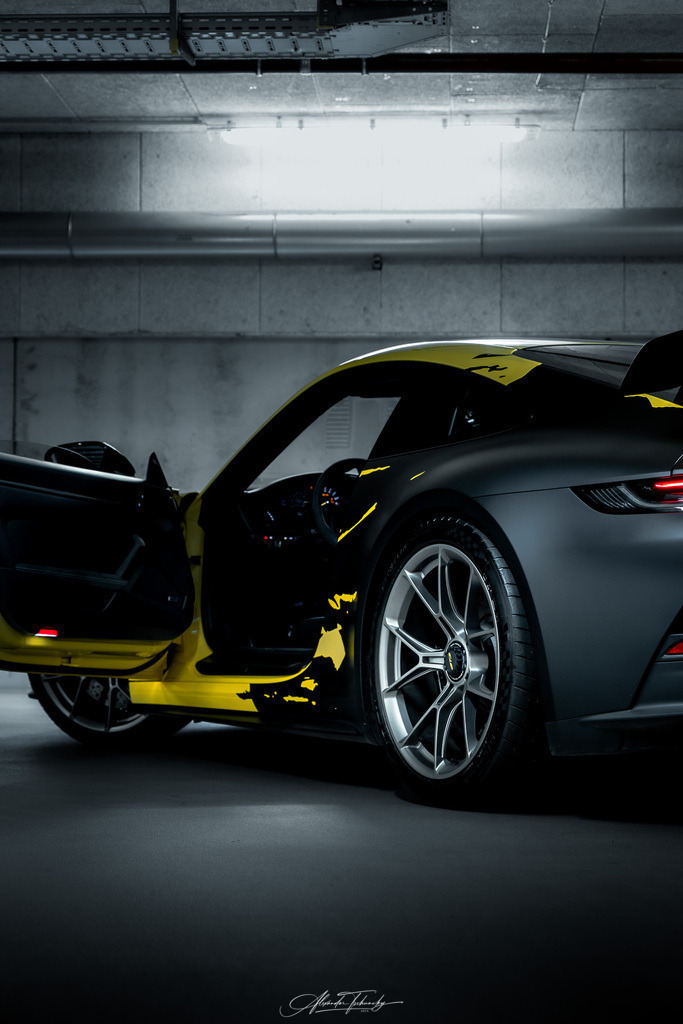 R6AT6750 _Alexander Tschuncky | Entdecken Sie die faszinierende Welt von Alexander Tschuncky Arts: Kreative Fotografie, atemberaubende Automobilkunst und hochwertiger Bilderdruck. Lassen Sie sich inspirieren! - Realisiert mit Pictrs.com