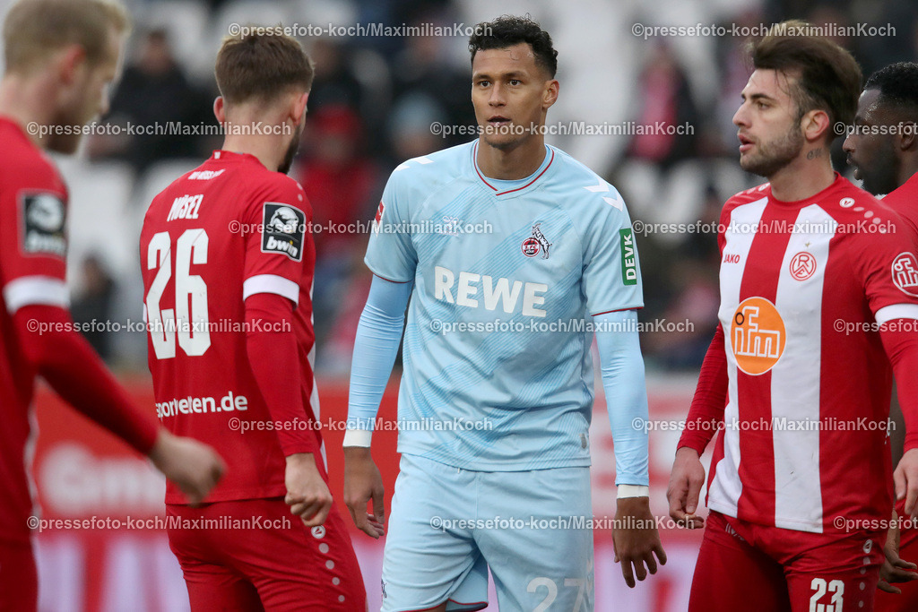 RWE06012402117 | 06.01.2024, Essen, Fußball, Herren, Stadion an der Hafenstraße, Testspiel, Rot-Weiss Essen – 1. FC Köln:  Davie Selke (1.FC Köln). 
DFB regulations prohibit any use of photographs as image sequences and or quasi-video.