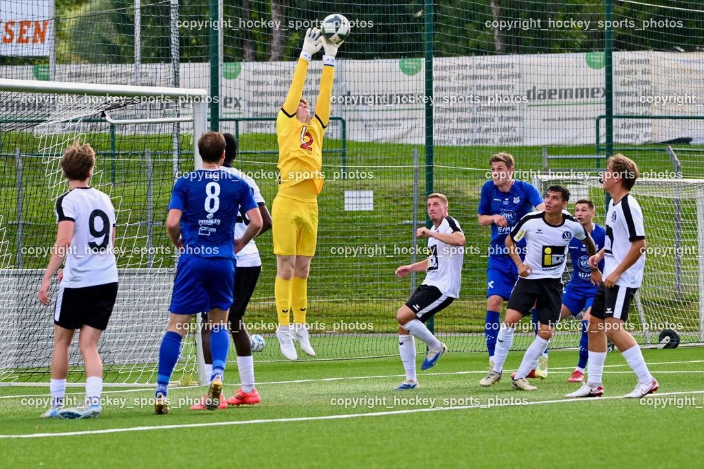 SV Spittal vs. UNION Matrei | #9 Kristijan Jelic SV Spittal, #8 Benjamin Cosic UNION Matrei, #1 Fabian Lückl SV Spittal, #16 Christoph Tischner SV Spittal, #27 Hannes Wibmer UNION Matrei, #5 Edin Sadikovic SV Spittal, #23 Santino Luca Nicastro Mirabella SV Spittal, SV Spittal vs. UNION Matrei, SV Spittal vs. UNION Matrei am 17.08.2025 in Spittal an der Drau (Goldeck Stadion), Austria, (Photo by Bernd Stefan)