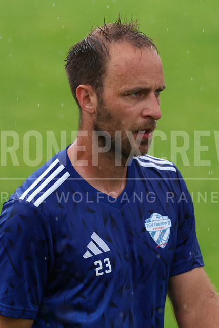 Friendly Match: SC Weiz vs TSV Hartberg in Weiz | Weiz, AUSTRIA, 01.JUL.26 - SOCCER - ADMIRAL Bundesliga, SC Weiz vs TSV Hartberg, test match. The image shows Tobias Kainz (Hartberg) during warm up.