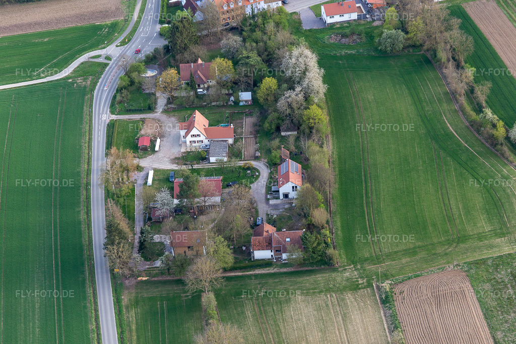 Luftbild:  in Vollmersweiler im Bundesland Rheinland-Pfalz in Deutschland. Foto: IMG_131221.jpg vom 12.04.2022 durch Werner Riehm/FLY-FOTO.deVG Kandel