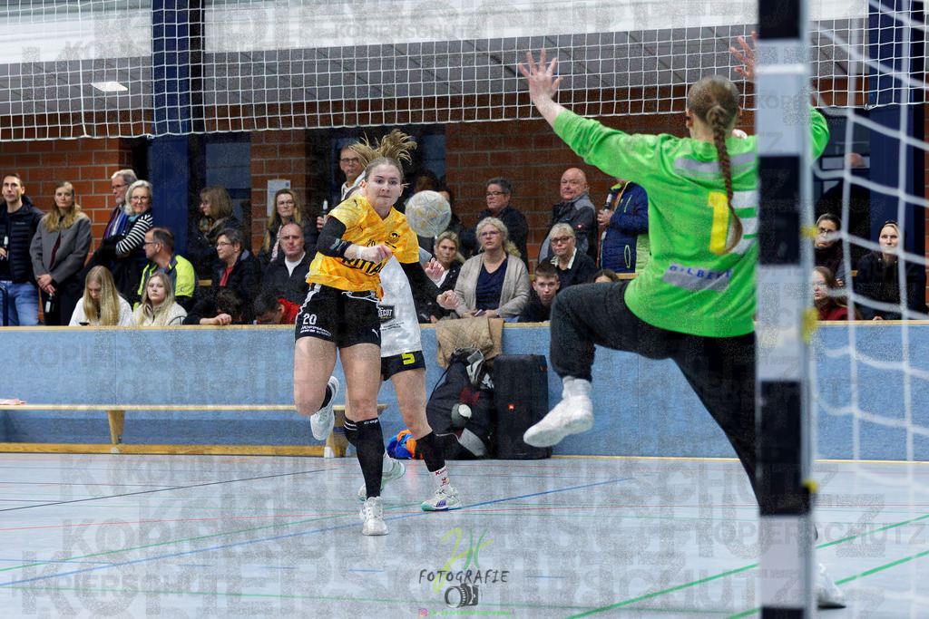 Frauen Oberliga Mitte (HHV); HSG Eibelshausen/Ewersbach - HSG Wettenberg II | Frauen Oberliga Mitte (HHV); HSG Eibelshausen/Ewersbach - HSG Wettenberg II am 13.12.2025 in Steinbrücken (Sporthalle am Hammerweiher)Photo © 2025 - Jörg Heinrich - Realisiert mit Pictrs.com