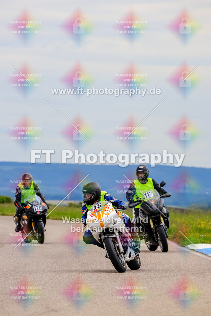 MotoTeam-2935 | Hier findet Ihr Bilder von Touristenfahrten auf der Nürburgring Nordschleife oder von anderen Veranstaltungen die ich besucht habe. Viel Spass beim Durch Schauen 