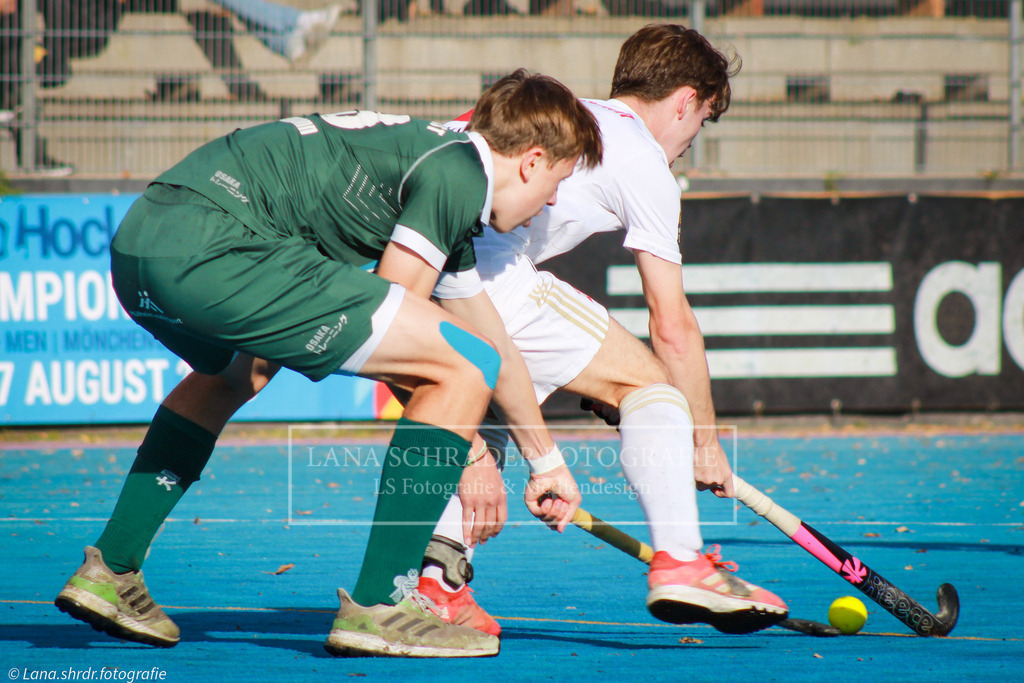 DM22 HALBFINALE RWK-HTCU 22.10.22-25 | lanaschraderfotografie - Realisiert mit Pictrs.com