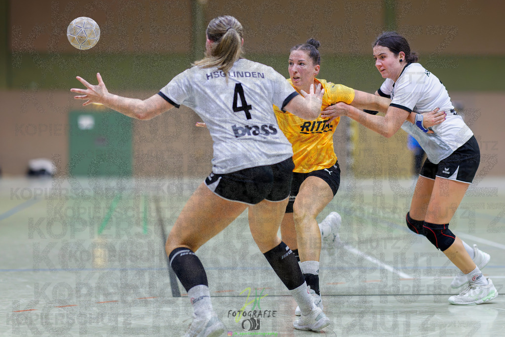 Frauen Oberliga Mitte (HHV); HSG Eibelshausen/Ewersbach - HSG Linden | Frauen Oberliga Mitte (HHV); HSG Eibelshausen/Ewersbach - HSG Linden am 15.11.2025 in Eibelshausen (Holderberghalle)Photo © 2025 - Jörg Heinrich - Realisiert mit Pictrs.com