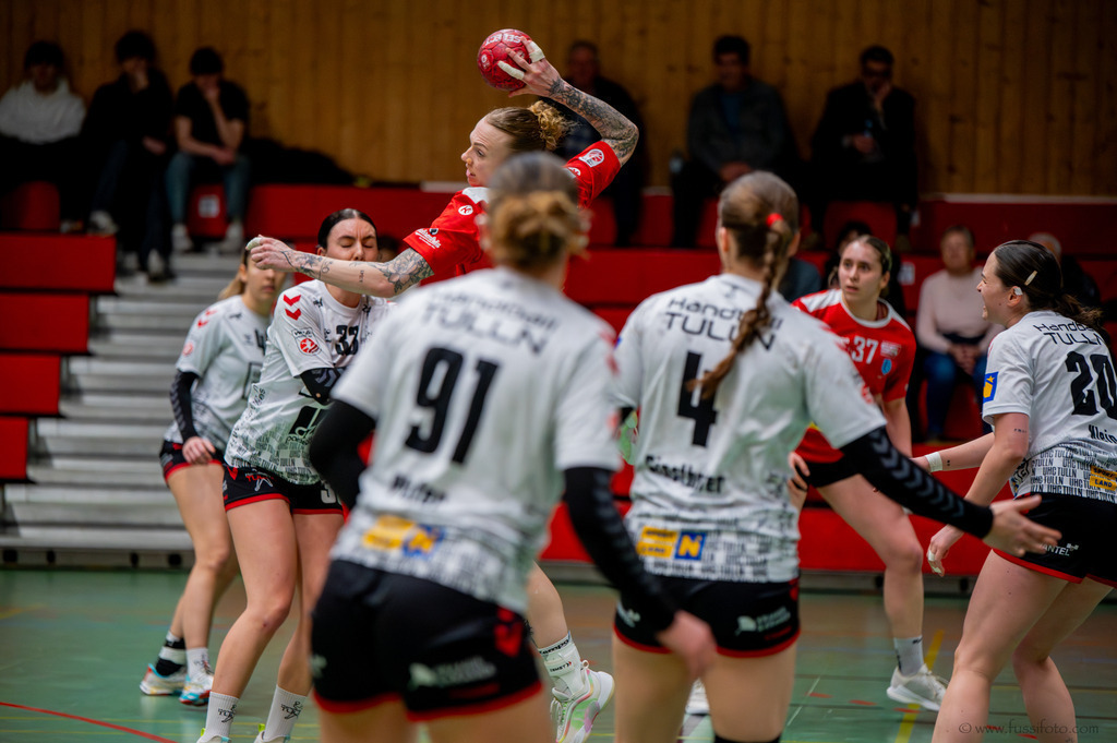 DSC_8669 | "Fussifoto.com – Ihr Ansprechpartner für hochwertige Fotografie! Entdecken Sie kreative Bilder und professionelle Dienstleistungen. Kontaktieren Sie uns für Ihre Projekte!"