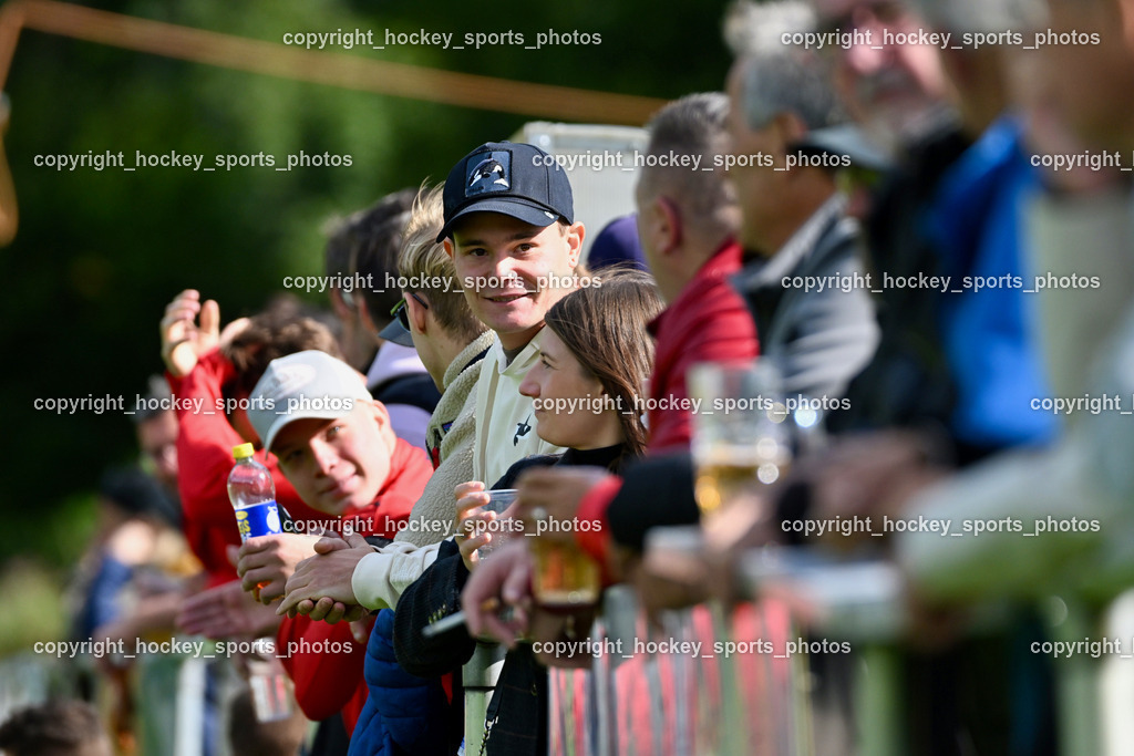 SV Rothentuhurn vs. URC Thal Assling | Besucher Sportplatz Rothenthurn, SV Rothentuhurn vs. URC Thal Assling, SV Rothentuhurn vs. URC Thal Assling am 15.09.2024 in Rothenthurn (Sportplatz Rothenthurn), Austria, (Photo by Bernd Stefan)