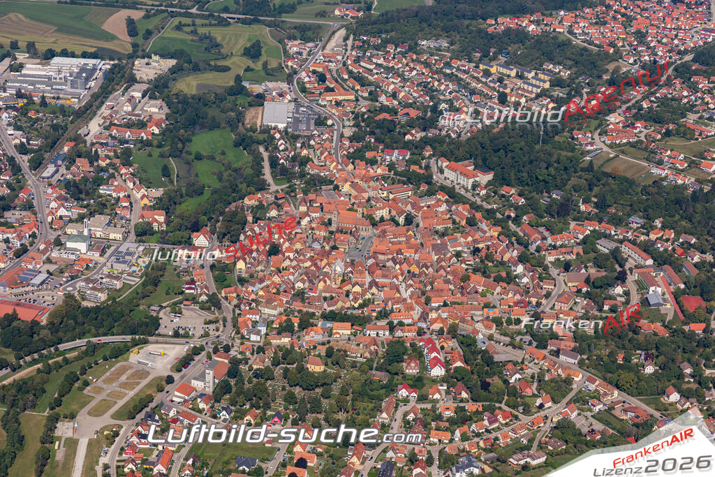 aktuelles Luftbild von  Feuchtwangen - Luftaufnahme wurde 2019 von https://frankenair.de mittels Flugzeug (keine Drohne) erstellt.