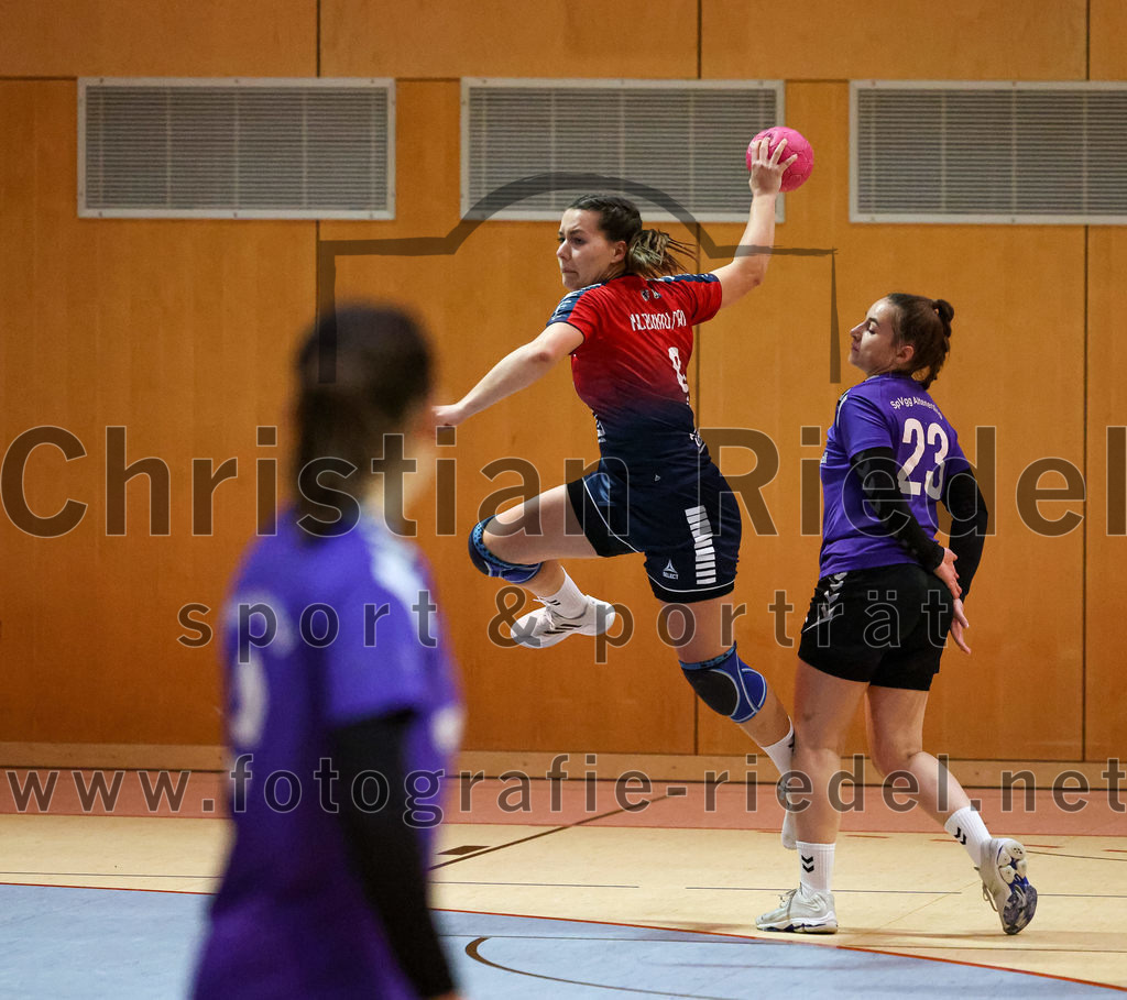 2022-11-19_016_SpVgg_Altenerding_gegen_HC_Donau-Paar | Erding, Deutschland, 19.11.2022:
Handball, Bezirksoberliga Frauen Altbayern 2022 / 2023, 5. Spieltag, SpVgg Altenerding gegen HC Donau/Paar, Endergebnis: 22:33

Johanna Taubmann (SpVgg Altenerding, #23)

Foto: Christian Riedel / fotografie-riedel.net