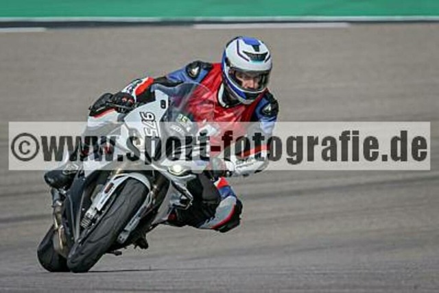 spof5554 | Professionelle Fotos von Sportveranstaltungen, aber auch Hochzeiten und anderen Events. - Realisiert mit Pictrs.com