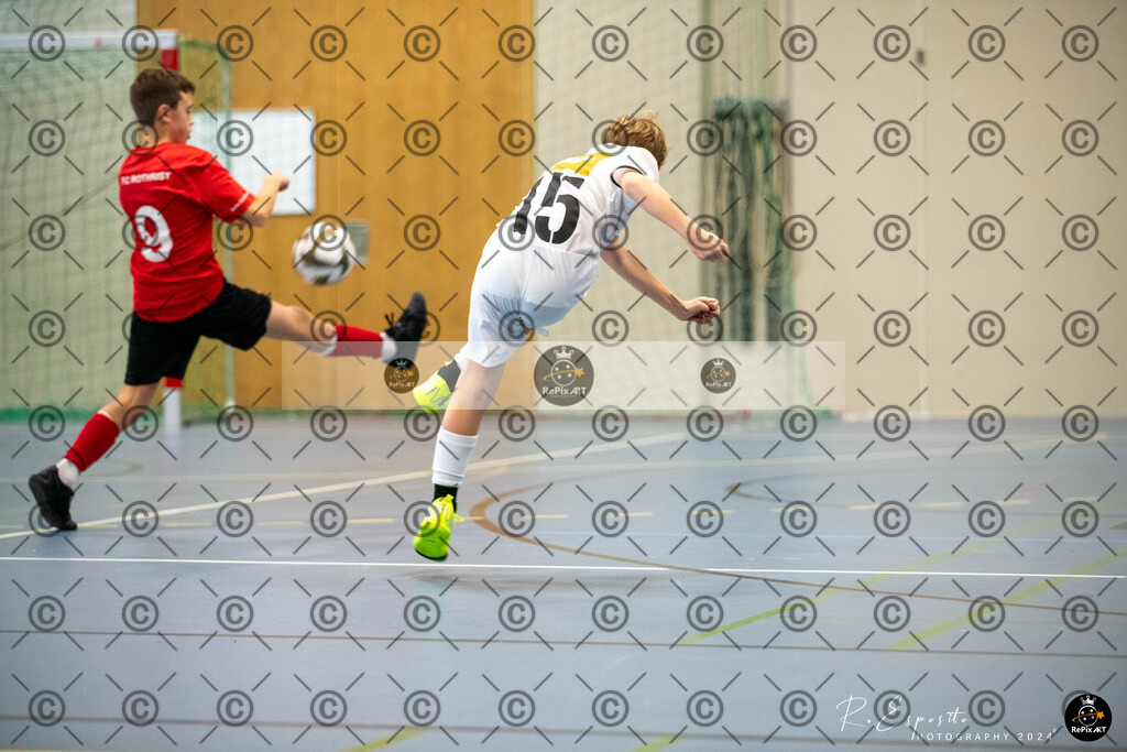 20241201_FCR-Hallenturnier-Da_RAW-1_025 | Sport und Naturfotografie von Roberto Esposito zeigt echte Momente Bewegung und die Schönheit der Natur. Ausdrucksstarke Bilder schaffen Emotionen.