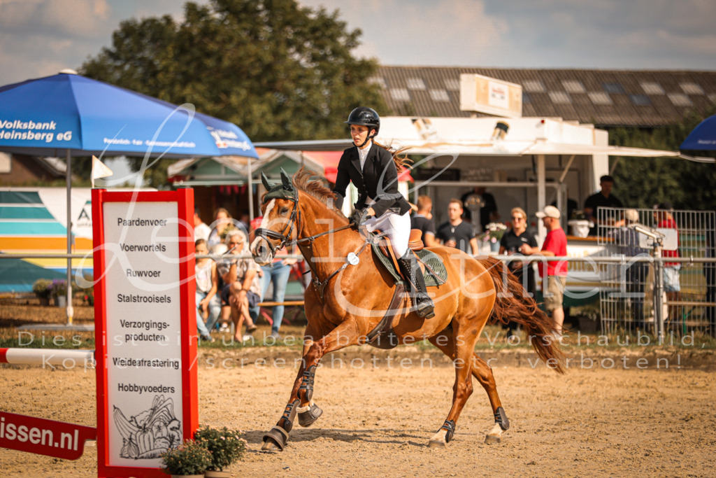 01.FrSpE00147 | Leoni Ertmer Photography - Realisiert mit Pictrs.com