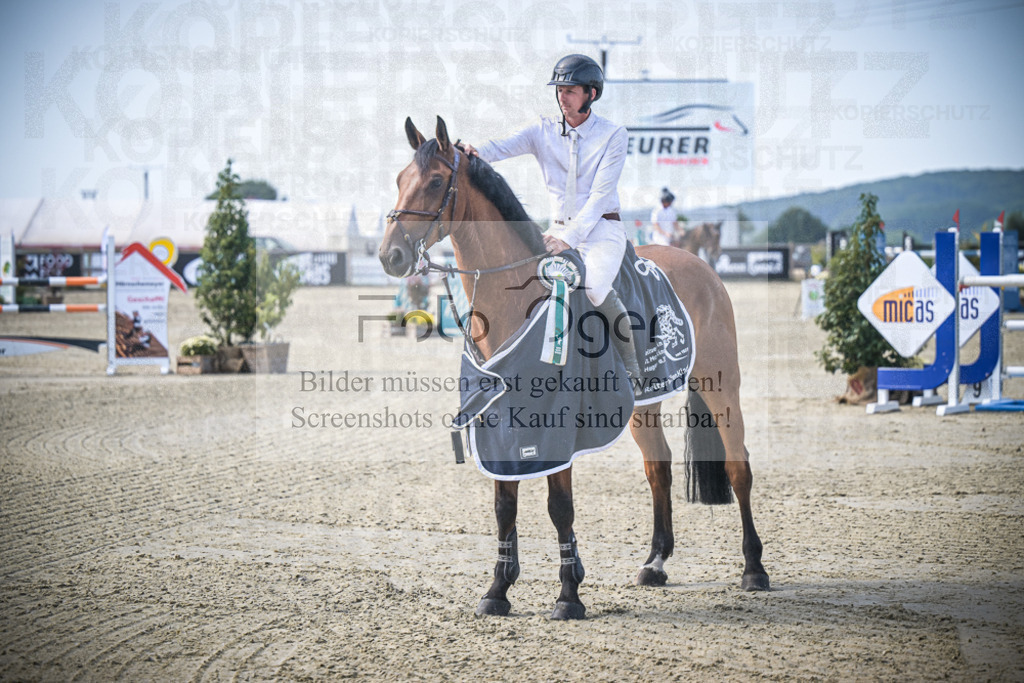 DOS_0021 | Entdecke hochwertige Reitturnierfotos von Foto Oger. Professionell, emotional und authentisch – jetzt Lieblingsmomente im Shop bestellen.Deutschlandweite Turnierfotografie. - Realisiert mit Pictrs.com