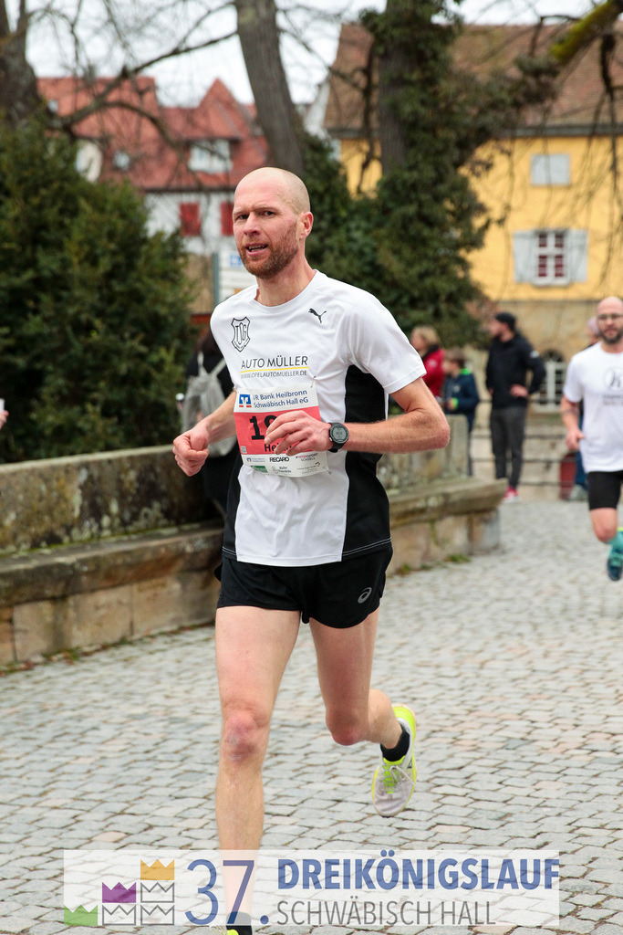 VR Bank Hauptlauf 10000m | 3 Koenigslauf 2023 - Realisiert mit Pictrs.com