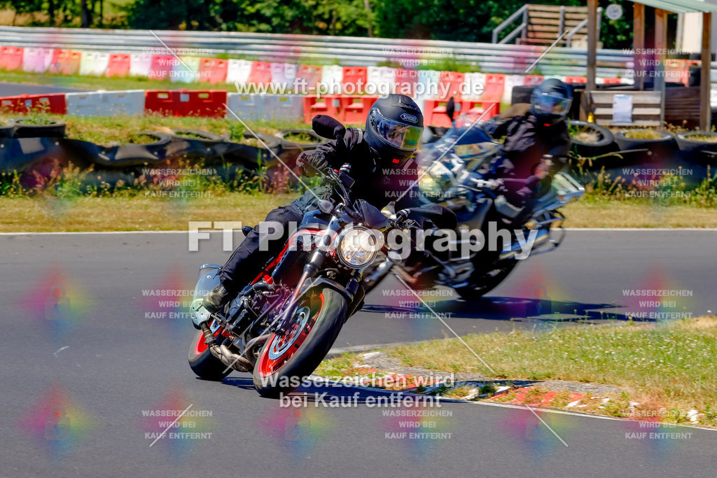_MOT9518 | Hier findet Ihr Bilder von Touristenfahrten auf der Nürburgring Nordschleife oder von anderen Veranstaltungen die ich besucht habe. Viel Spass beim Durch Schauen 