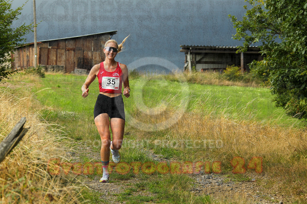 250801_1852_EV4_7641 | Sportfotografie im Rhein-Sieg Kreis, Köln, Bonn, NRW, Rheinland Pfalz, Hessen, etc. Unser Tätigkeitsfeld umfasst den Laufsport vom Volkslauf über den Marathon, Duathlon, Triathon bis zum Ultralauf wie Kölnpfad Ultra oder Schindertrail.