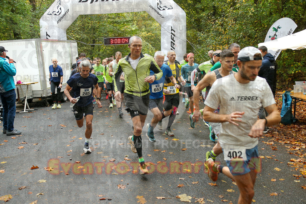 241027_1008_EX1_3479 | Sportfotografie im Rhein-Sieg Kreis, Köln, Bonn, NRW, Rheinland Pfalz, Hessen, etc. Unser Tätigkeitsfeld umfasst den Laufsport vom Volkslauf über den Marathon, Duathlon, Triathon bis zum Ultralauf wie Kölnpfad Ultra oder Schindertrail.