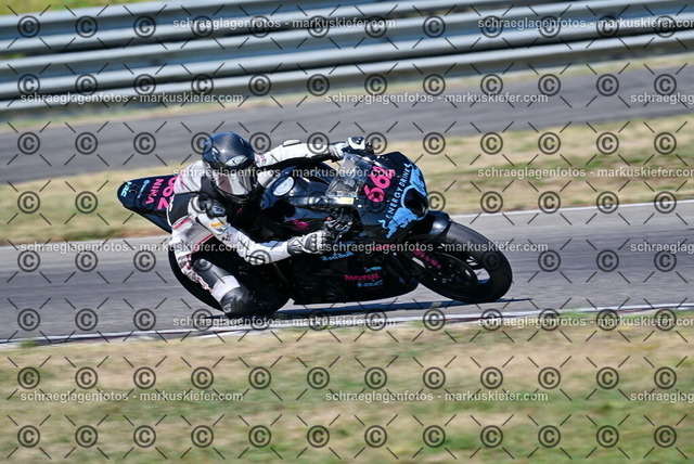 26bt04-0563 | markuskiefer.com - Realisiert mit Pictrs.com